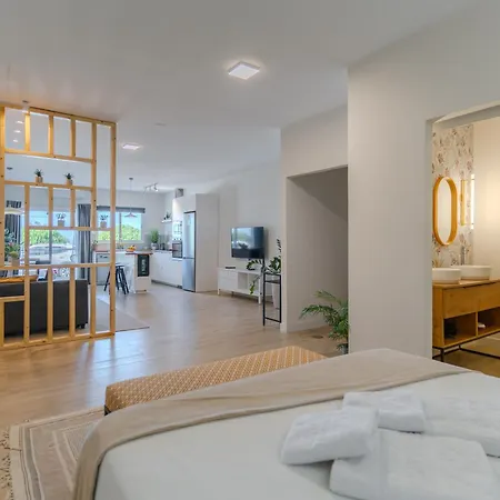 아파트 Loft The Pa By Paramount Holidays 아데제